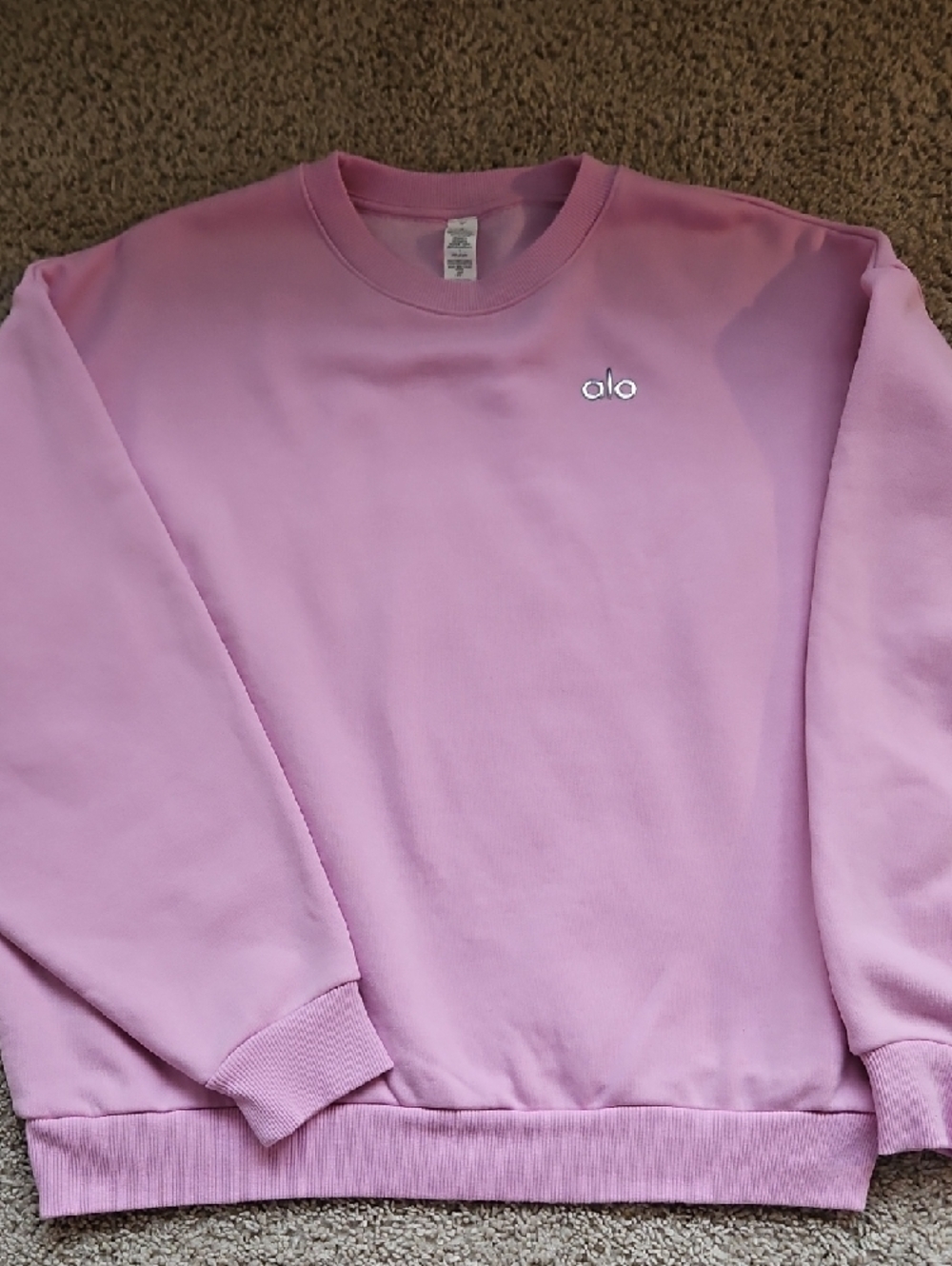 ALO Yoga Crewneck Sweatshirt in Candy Heart Pink - Picture 2 of 5